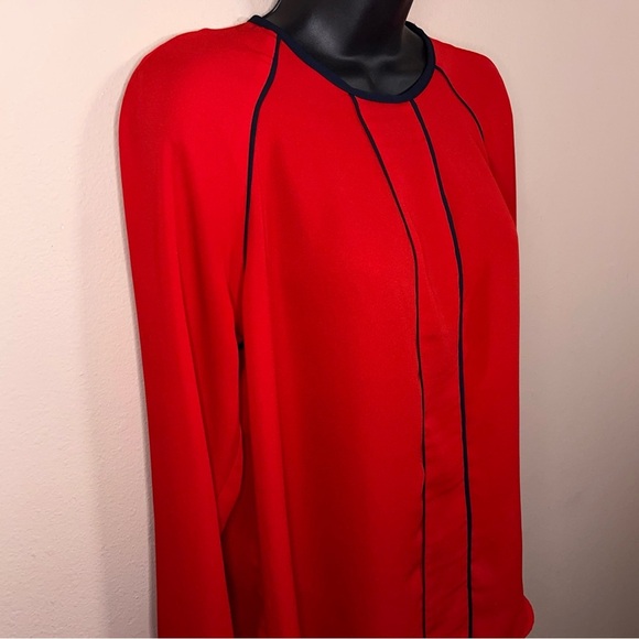 Petite Small Banana Republic Red Long Sleeve Blouse Dark Navy Blue Trim - Picture 5 of 13
